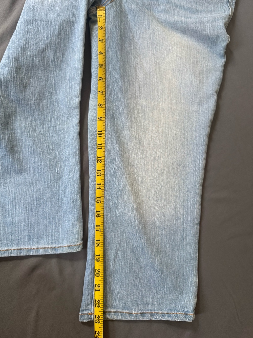 Faded Glory Light Wash Denim Jeans Women's Size 14 - Picture 6 of 7